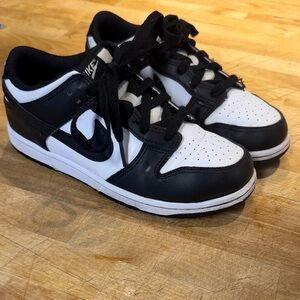 Nike Kids Black and White panda shoes